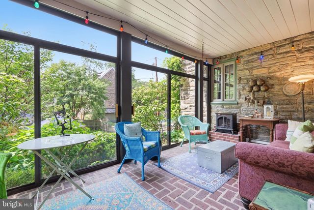509 E ROUMFORT RD, Philadelphia, PA 19119