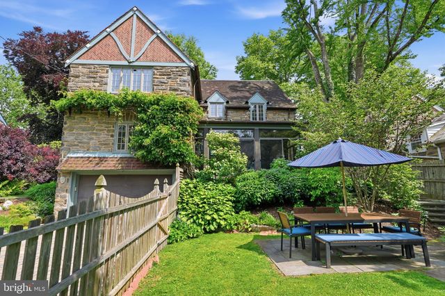 509 E ROUMFORT RD, Philadelphia, PA 19119