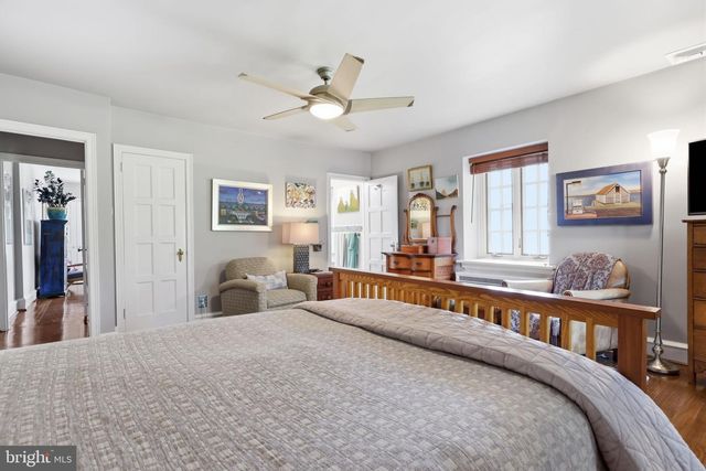 509 E ROUMFORT RD, Philadelphia, PA 19119