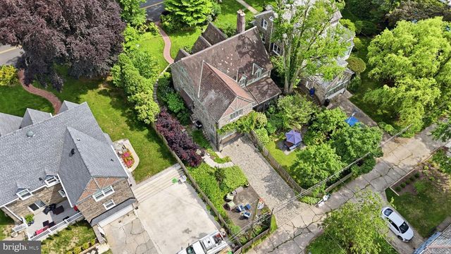 509 E ROUMFORT RD, Philadelphia, PA 19119