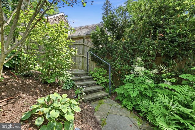 509 E ROUMFORT RD, Philadelphia, PA 19119