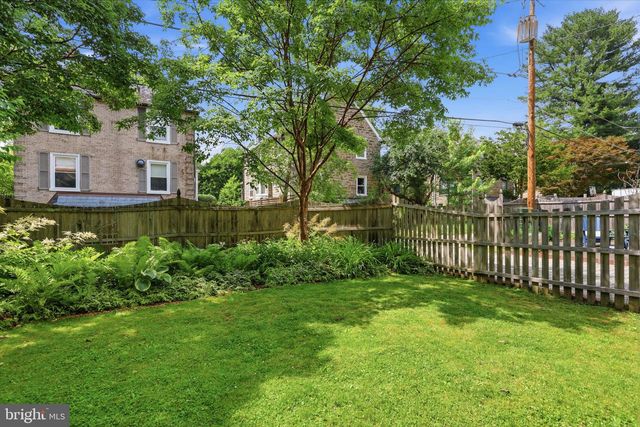 509 E ROUMFORT RD, Philadelphia, PA 19119