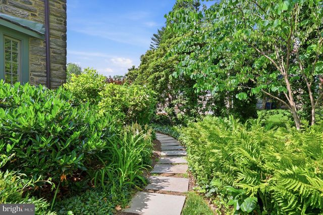 509 E ROUMFORT RD, Philadelphia, PA 19119