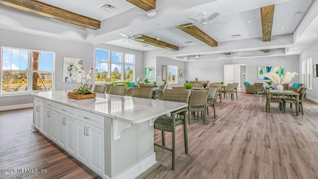 8 SAWDUST Lane, Palm Coast, FL 32137
