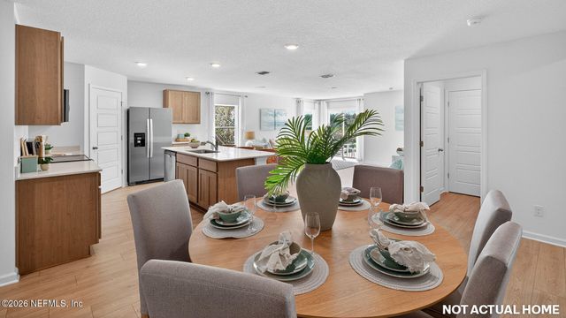 8 SAWDUST Lane, Palm Coast, FL 32137