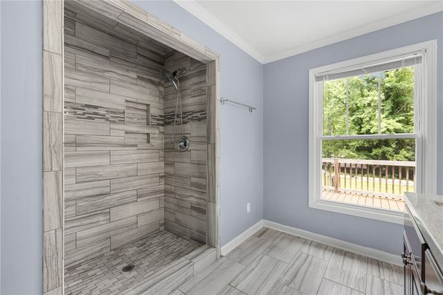 105 Knossus Court, Seneca, SC 29672