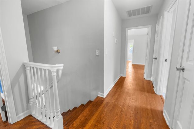 105 Knossus Court, Seneca, SC 29672