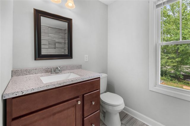 105 Knossus Court, Seneca, SC 29672