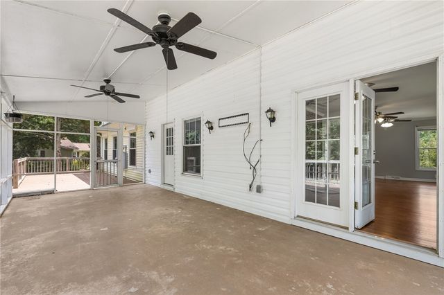 105 Knossus Court, Seneca, SC 29672