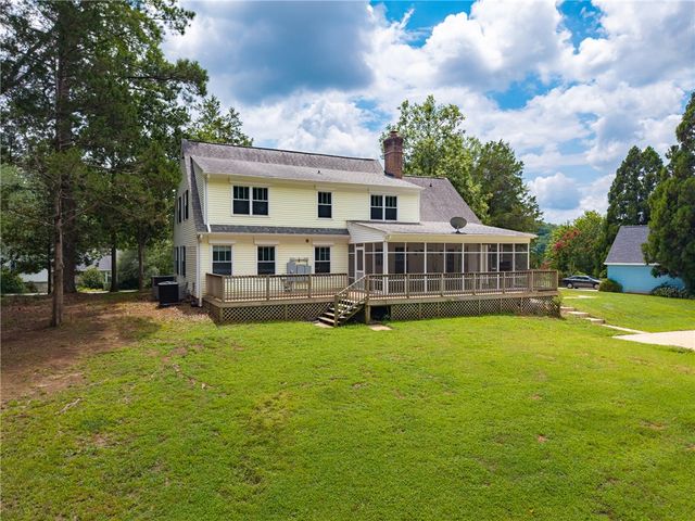 105 Knossus Court, Seneca, SC 29672