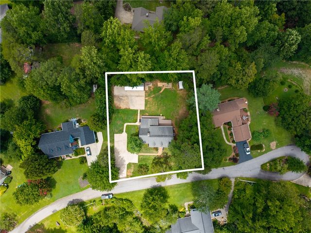 105 Knossus Court, Seneca, SC 29672