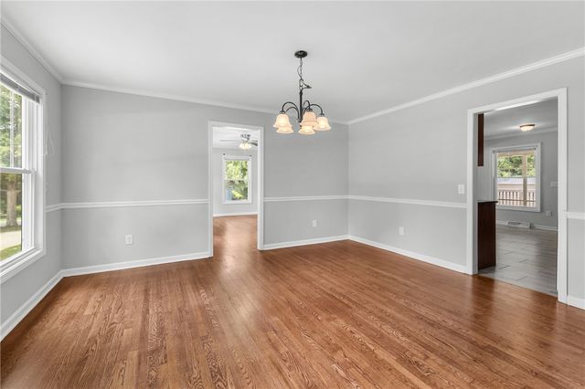 105 Knossus Court, Seneca, SC 29672