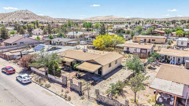120 LOMA VISTA Drive, Sunland Park, NM 88063