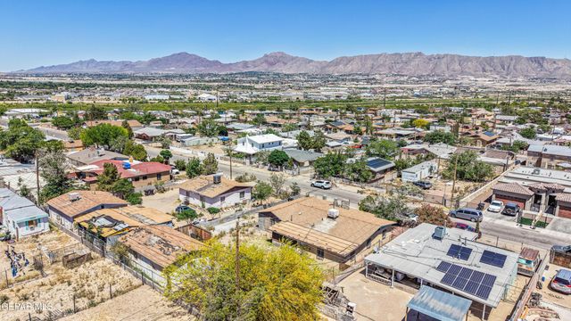 120 LOMA VISTA Drive, Sunland Park, NM 88063