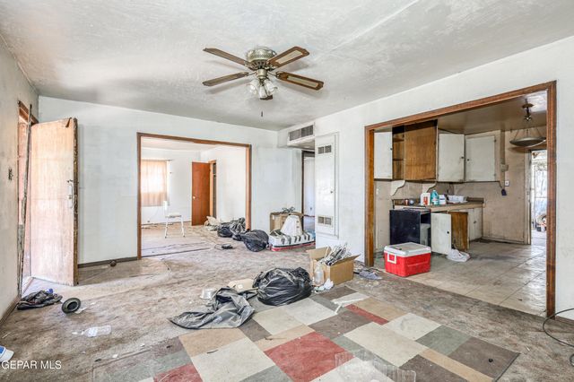 120 LOMA VISTA Drive, Sunland Park, NM 88063