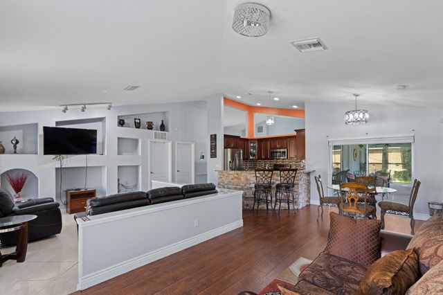 1674 SW Escobar Lane, Port St Lucie, FL 34953