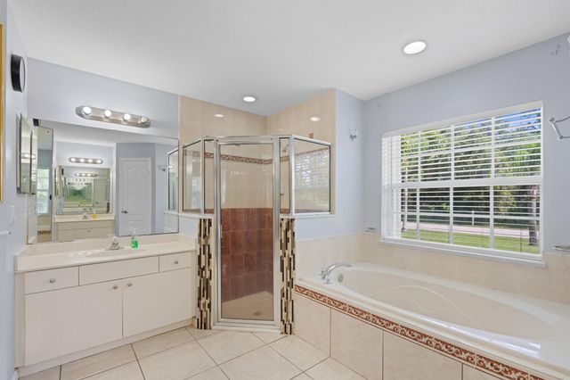 1674 SW Escobar Lane, Port St Lucie, FL 34953