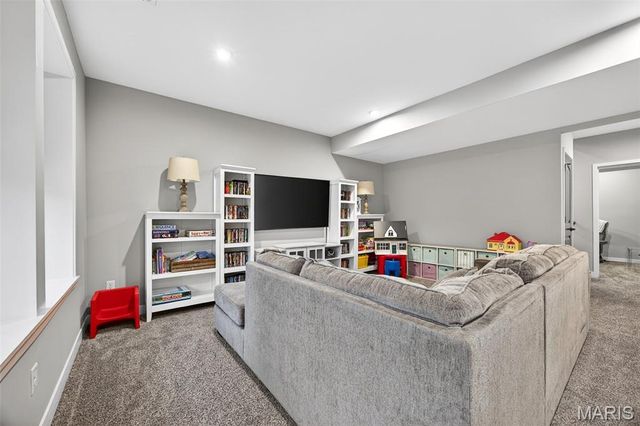 820 Upland Loop, O'fallon, MO 63368