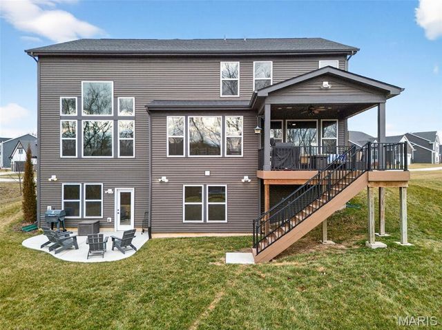 820 Upland Loop, O'fallon, MO 63368