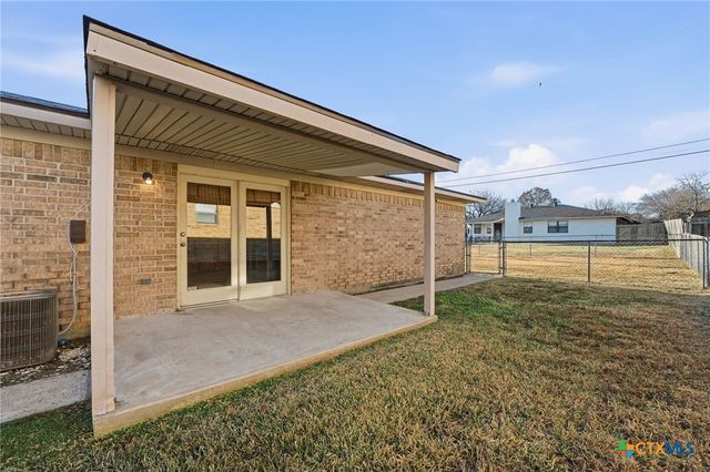 127 Jordan Loop, Nolanville, TX 76559