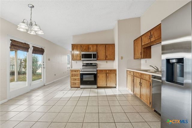 127 Jordan Loop, Nolanville, TX 76559