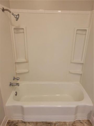 8221 Santa Fe Drive 10, Overland Park, KS 66204