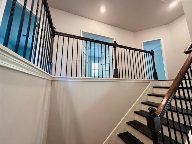 7043 Lancaster Crossing, Flowery Branch, GA 30542