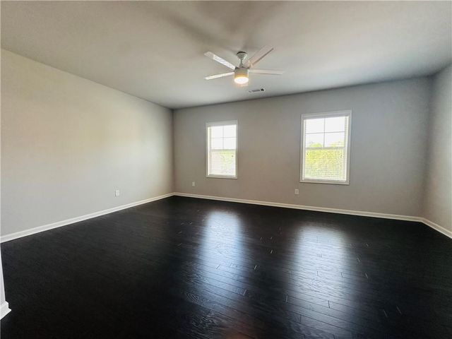 7043 Lancaster Crossing, Flowery Branch, GA 30542