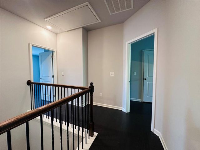 7043 Lancaster Crossing, Flowery Branch, GA 30542