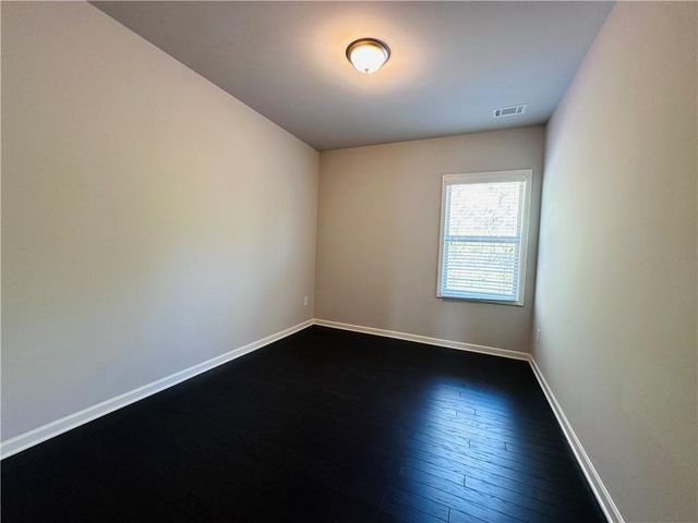 7043 Lancaster Crossing, Flowery Branch, GA 30542