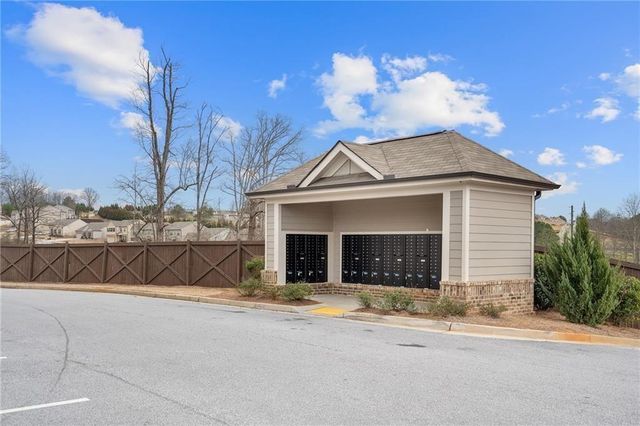7043 Lancaster Crossing, Flowery Branch, GA 30542