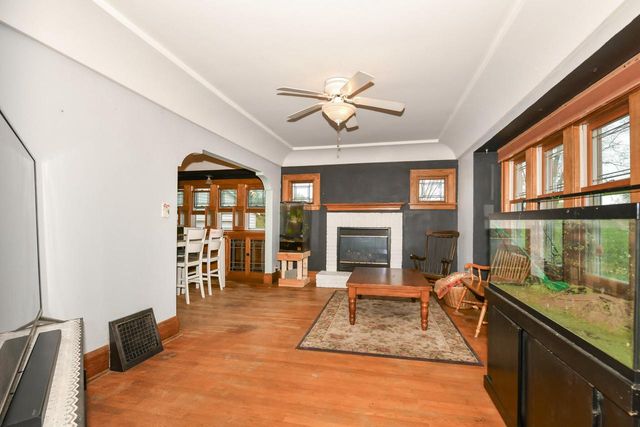 N6612 Juniper ROAD, Elkhorn, WI 53121