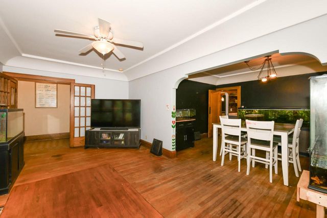 N6612 Juniper ROAD, Elkhorn, WI 53121
