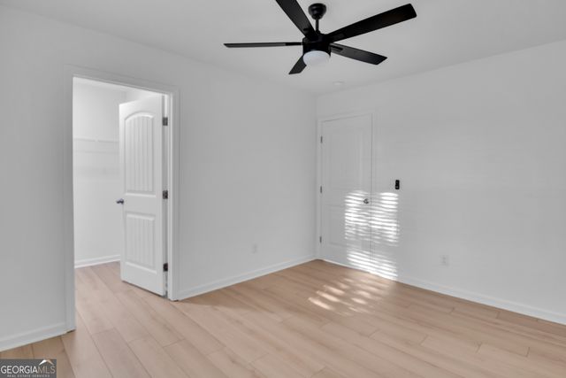 418 Lake Ridge Lane, Fairburn, GA 30213