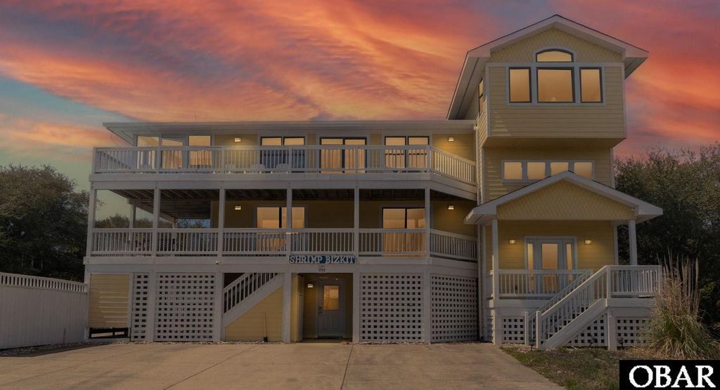 Image 1 of property listing at 754 Cormorant Trail Lot 79, Corolla, NC 27927