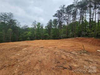 325 Mcginnis Drive, Old Fort, NC 28762
