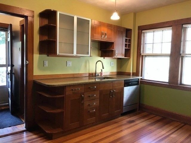 69 Melville Ave 1, Boston, MA 02124