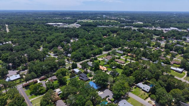 101 Boxwood Court, Dothan, AL 36301
