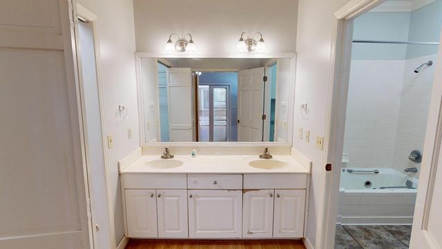 101 Boxwood Court, Dothan, AL 36301