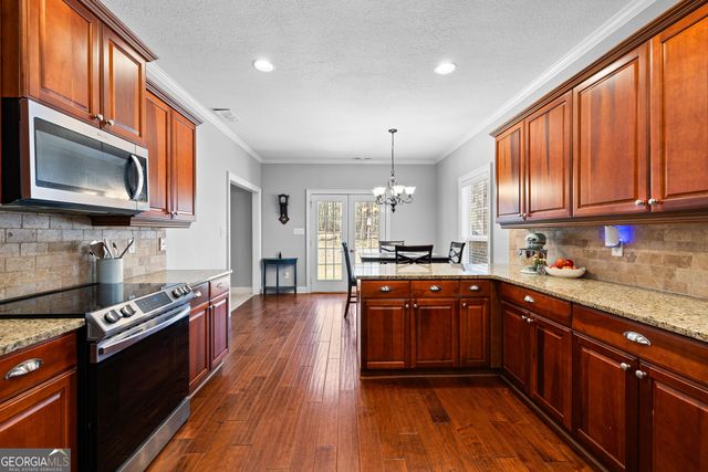 529 Inman Road, Fayetteville, GA 30215