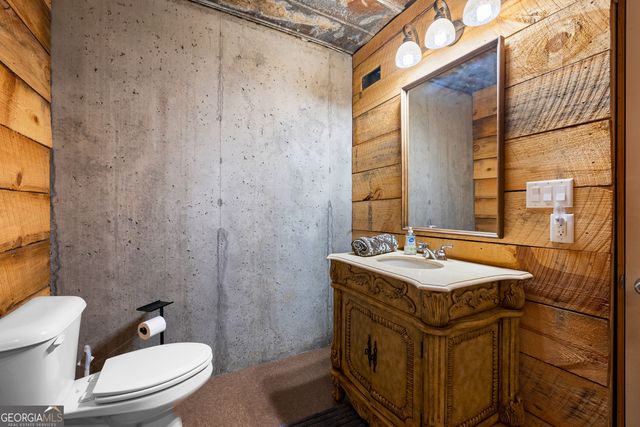 529 Inman Road, Fayetteville, GA 30215