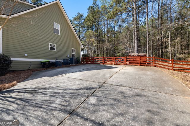 529 Inman Road, Fayetteville, GA 30215