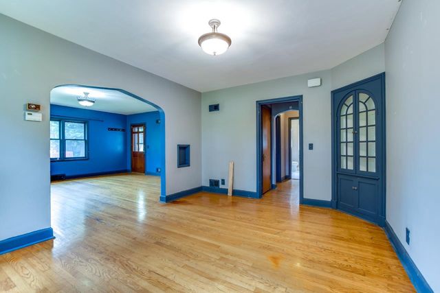 1016 East Street, Baraboo, WI 53913