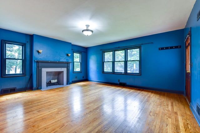 1016 East Street, Baraboo, WI 53913