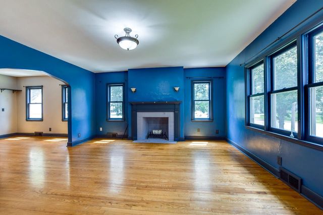 1016 East Street, Baraboo, WI 53913