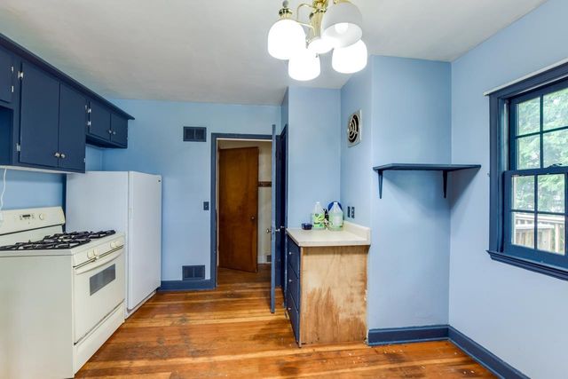 1016 East Street, Baraboo, WI 53913