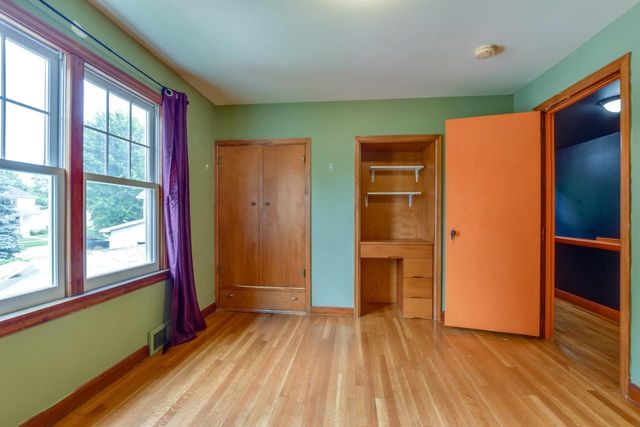 1016 East Street, Baraboo, WI 53913