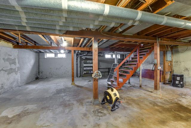 1016 East Street, Baraboo, WI 53913
