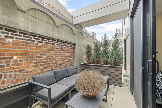 121 Portland Street 707, Boston, MA 02114