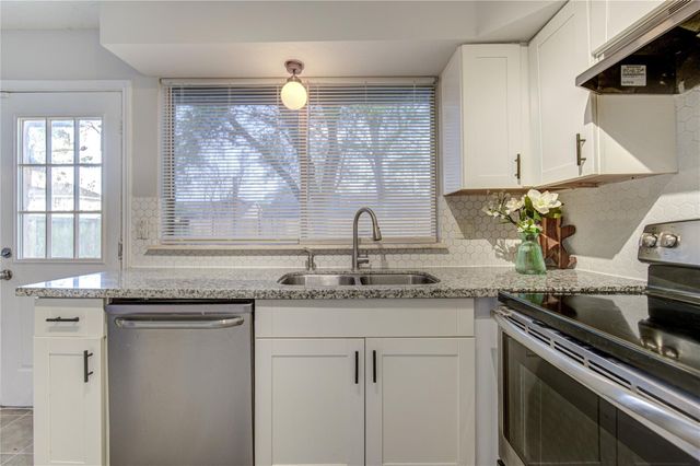 21402 Highland Knolls Drive, Katy, TX 77450